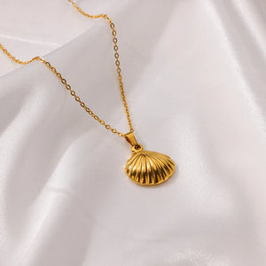 Ocean Starfish And Shell Necklace Gold Color